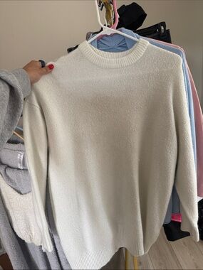 Bershka White Knit Sweater